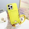 Soporte para Tarjetas de Inyección de Combustible con Agujero Grande Cordón Funda para Teléfono Móvil Adecuado para iPhone 16 Pro Max Tendencia 14 Moda 13 Soporte para Tarjetas 11