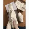 Botas blancas de tacón grueso, botas largas para mujer, nuevo estilo otoño 2026, perfectas con faldas, que realzan la altura, versátiles, adelgazantes, botas de caña alta estilo coreano