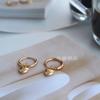 Con pendientes de acero de titanio chapados en oro y forma de corazón de Yu Jewelry, pendientes de personalidad europea y americana para mujer, pendientes cuidadosos, moda sencilla para novia ins