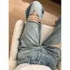 Calça Jeans Reta Solta Rasgada Azul Claro para Mulheres, Verão Retro Americano Cintura Alta Emagrecedora Plus-Size Corte Estreito Desgastada
