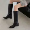 Moda de couro macio 2026 estilo coreano botas simples de bico quadrado acima do joelho para mulheres, botas altas emagrecedoras e versáteis