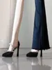 Sandalias color nude de tacón ultra alto para mujer, versátiles para el uso diario, elegantes, cómodas, con tacón grueso, plataforma impermeable y remaches decorativos, con diseño de punta cerrada