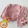 Estilo coreano ins Suéter de algodón con cuello redondo de oso para bebé recién nacido y niño pequeño Conjunto deportivo Casual de dibujos animados para bebé Conjunto de dos piezas