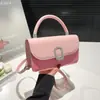 Bolsa de Mão Quadrada Pequena Retro Nova de Verão 2025, Bolsa Pequena Versátil de Ombro Transversal de Moda de Alto Padrão