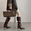 Botas Largas de Oficina 2025 Otoño/Invierno Nuevas Botas Arrugadas de Tacón Medio Grueso sin Cierre Botas de Montar de Cuero de Vaca Completas para Mujer