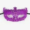 Máscaras poligonais pintadas de casal, máscaras venezianas vazadas de meia-face com decorações em pó, adereços para festas e fantasias de Halloween