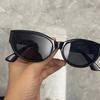 Gafas de sol ojo de gato para mujer, retro, ovaladas, de alta gama, estilo Ins, Europa y Estados Unidos, protección solar de verano, divertidas, gafas de sol de网红