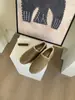 Sapatos Birkenstock Quentes para Outono e Inverno, Bico a Bico, Duas Formas de Usar, para Mulheres Usarem como Roupa Externa, Slip-Ons Preguiçosos Estilo Floresta Mais Sapatos com Pelo Plush