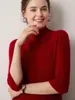 Suéter de luxo 100% cashmere de alta qualidade e leve para mulheres, com gola alta discreta, mangas de três quartos, corte justo e design de malha sem costura em peça única, perfeito como camada base