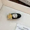 Pinza Agarradera para Cabello Elegante de Gama Alta Incrustada con Diamantes, Pinza Peineta Pequeña Estilo Fragante en la Parte Posterior de la Cabeza, Pinza Tiburón Agarradera para Cabello, Accesorios para el Cabello, Venta al por Mayor de Tocados