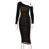 Estilo europeu e americano transfronteiriço 2024 Autum Hot Novo Vestido Sexy Malha Costura Gola Inclinada Ombro Ombro Slim Saia Longa