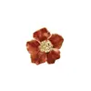 Botões metálicos de flor irregular de cinco pétalas com revestimento de óleo para decoração de suéter, cardigã e botões metálicos de casaco, jaqueta