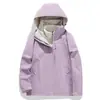 Chaqueta de Montañismo para Exteriores Otoño e Invierno Tres en Uno Forrada de Polar Engrosada con Capucha Desmontable Estilo Pareja Impermeable a Prueba de Viento