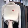 Linda camiseta de manga larga estampada para niños, nuevo estilo otoño/invierno, diseño coreano, hecha con suave tejido polar, capa base cálida para niñas