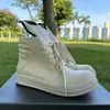 Tênis de Cano Alto Triângulo Invertido Ro, Couro Genuíno, Sola Grossa, Estilo Escuro, Streetwear, Tênis de Casal com Salto Alto, Sapatos da Moda Europeus e Americanos, Respirável para o Verão