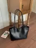 Bolso de mano simple de gran capacidad transfronterizo, textura versátil, bolsa tote, sensación de alta gama, nicho, apariencia retro, bolso de hombro único