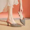 Medias Pantuflas Mujer Nuevo Estilo 2025 Verano Puntiagudas Pedrería Tacón Alto Estilo Francés Baotou Sandalias Ropa Exterior para Mujer talla extra Zapatos de Mujer