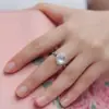 Anel Oval Pequeno Cabochão Antigo Banhado a Prata Pit Antiga de Gelo Alto Casca de Ovo Branca Suporte de Anel Aberto Elegante Moda Venda Direta de Fábrica