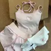 Conjunto de Pijama Camisola Regata Hello Kitty Doce e Fofo para Meninas e Mulheres, Novo Lançamento de Verão para Adolescentes, Conjunto de Duas Peças para Casa