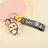 Llaveros de muñeca de goma blanda de PVC, al por mayor, llaveros de personaje de dibujos animados creativos en 3D, pequeños adornos para mochilas de estudiantes