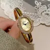 Reloj de Pulsera Retro de Diamantes con Diseño de Bañera para Mujer Anillo de Diamantes Dorado Diseño de Nicho Lujo Ligero Gama Alta