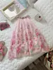Vestido de Verão com Gola Halter para Meninas Xie Jinmao 2026 com Bordado Pesado Jardim de Monet e Forro de Algodão Penteado