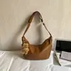 Versátil y elegante bolso tipo dumpling para mujer, nuevo bolso de hombro de nicho de moda 2026, bolso cruzado casual estilo universitario de gran capacidad