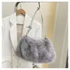 Moda japonesa y coreana minimalista de felpa 2026 colección de invierno para mujer, bolso de hombro, bolso tote y bolso cruzado elegantes y lujosos para el trabajo
