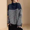 Suéter de punto retro con bloques de color y cuello medio alto, nuevo estilo transfronterizo de otoño e invierno, diseño holgado y casual, suéter de punto para usar en capas
