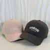 2024 otoño e invierno nuevo gorro de béisbol coreano simple para combinar con todo de lana de cordero con letra bordada cara pequeña para niños
