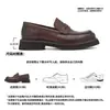 Loafers Retrô Britânicos Primavera e Outono 2025 Sapatos Casuais de Couro com Solado Grosso Masculino Loafers de Calçar