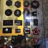 Patrón blanco y negro marca de cintura equipaje etiqueta de cuero diablo plástico de goma accesorios para ropa de niños marca wanggu