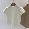 Suéter Blanco de Seda de Hielo Nuevo Estilo de Verano con Mangas Abullonadas, Manga Corta, Top Irregular Adelgazante, Camiseta de Punto para Llevar Debajo