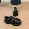 Zapatos de mujer de cuero estilo británico, novedad otoño 2026, Mary Janes versátiles cómodos de suela blanda, mocasines de suela gruesa