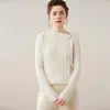 Suéter de Cashmere para Mulheres, Outono/Inverno 2025, Elegante Suéter com Botões Off-Shoulder, Caimento Justo, Base Canelada