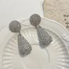 Pendientes Largos de Diamante Colgantes Elegantes de Lujo Europeos y Americanos Tendencia de Moda para Mujer Dulce Fresco Spice Girls Pendientes de Gama Alta