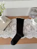 Calcetines de Verano para Mujer, Blancos, de Seda, de Longitud Media hasta la Pantorrilla, Versátiles con Zapatos Pequeños de Cuero, Estilo Delgado de Verano
