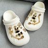 Set en Stock de Accesorios para Zapatos de Aleación de Zinc Desmontables en Forma de Corazón Dorado de Lujo Ligero para Zuecos, con Hebilla Oculta y Cierre Integrado