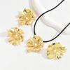Aretes de flores simples retro franceses, collar, traje de personalidad con incrustaciones de perlas, anillo para damas, arete, joyería al por mayor
