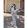 Sudadera casual deportiva de otoño elegante para mujer talla grande, que reduce la edad, conjunto de dos piezas moderno y adelgazante