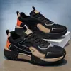 Zapatos de Hombre Otoño Retro Versátiles Casuales Deportivos Ligeros para Correr Suela Gruesa que Aumenta la Altura Venta Caliente Zapatos Trendy de Papá