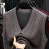 Novo colete cardigã masculino para o papai, suéter quente de outono e inverno para meia-idade e idosos, colete de tricô sem mangas