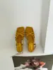 Sandalias Romanas de Cuadrado con Tira Cruzada Estilo Coreano para Mujer Verano 2026 Punta Abierta Tacón Grueso Diseño Único Multicolor