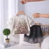 Conjunto de Verano para Niños Estilo Coreano Ropa para 1-5 Años, Ropa de Verano Elegante y de Moda con Estampado de Letras Conjunto de Dos Piezas de Manga Corta