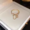 Anillo de Zirconia Irregular Dorado, Lujo Accesible Diseño de Nicho Anillo para Dedo Índice, Estilo Genial, Anillo de Cadena Único de Gama Alta