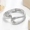 Moda Europea y Americana Simple Metal Pesado Elegante Anillo Geométrico Brillante Gota de Agua Collar Pulsera Pendientes Conjunto de Joyería para Mujeres