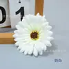 Flor Gerbera Artificial Crisântemo Sol Artificial Roupas Chapéu Bolsa Dor com Flores Ventilador DIY Adereços Caixa de Flores Pulseira