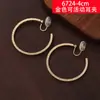 Moda Minimalista Série Rotativa Porta-Incensos Clipe de Orelha para Mulheres, Estilo Cool Argolas Lisas Móveis, Acessórios de Orelha Versáteis Indolores
