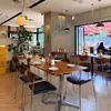 Mesas y sillas de acero inoxidable estilo industrial, mesas y sillas de cafetería, mesas y sillas de bar, mesas y sillas de restaurante y tienda de té con leche, mesas y sillas de moda