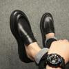 Novos Sapatos Casuais de Couro Preto para Homens, Sapatos Masculinos Versáteis e Respiráveis, Slip-Ons Modernos, Sapatos de Couro Genuíno sem Cadarços para Uso Diário